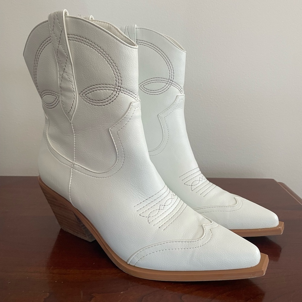 Billini White Western Ankle Boots with Tan Stacked Heel